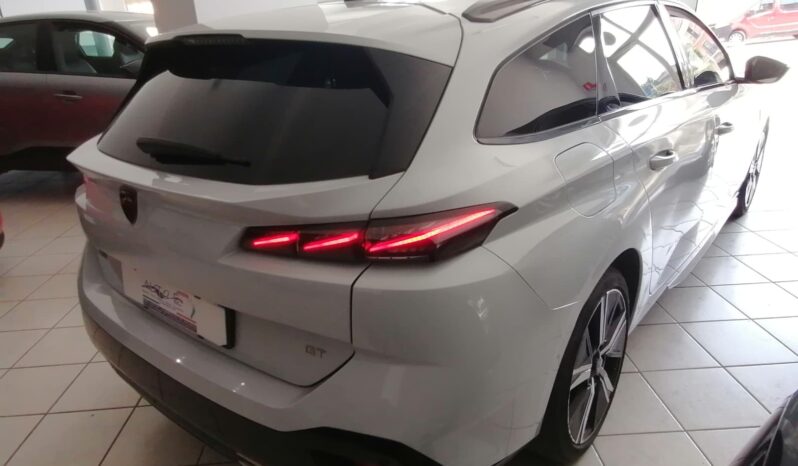
								PEUGEOT 308 SW 1.5 BHDI 130 CV S&S EAT8 GT full									