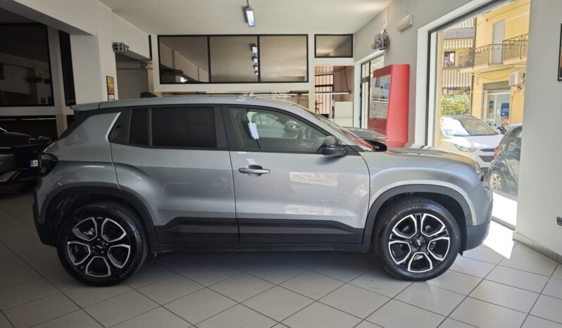 
								JEEP AVENGER 1.2 100 CV SUMMIT full									