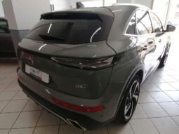 
										DS DS7 E-TENSE PLUG-IN HYBRID 225 CV OPERA full									