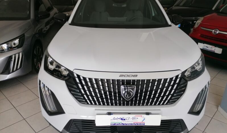 
								PEUGEOT 2008 1.2 PureTech 100 CV S&S ALLURE full									