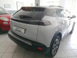 
										PEUGEOT 2008 1.2 PureTech 100 CV S&S ALLURE full									